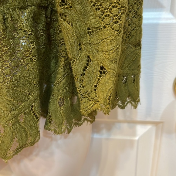 Gorman 10(AU) Fern Green Lacey 3/4 sleeve blouse - Picture 4 of 5